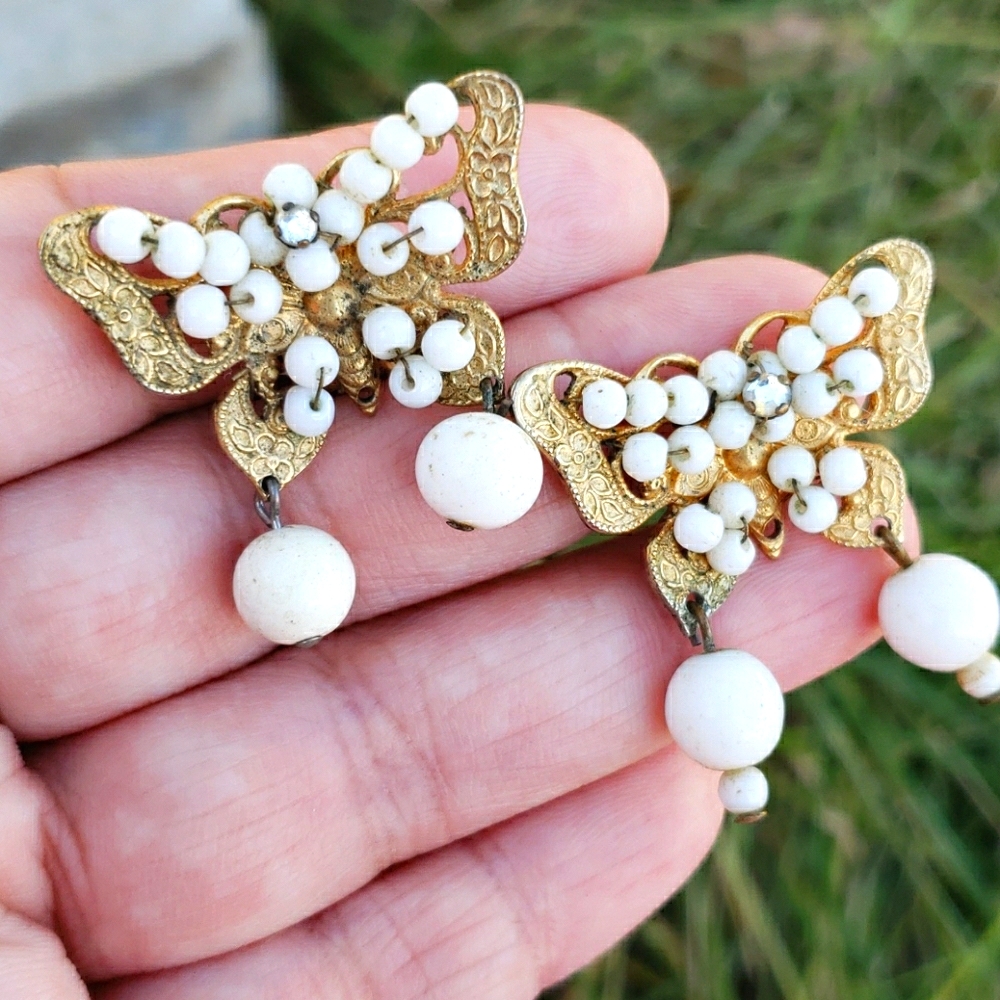 Vtg Reinad Butterfly RS Seed Bead Wire Earrings